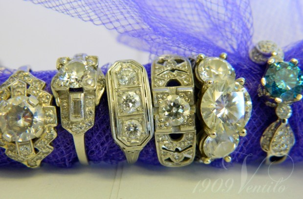 old.second.hand.jewelry