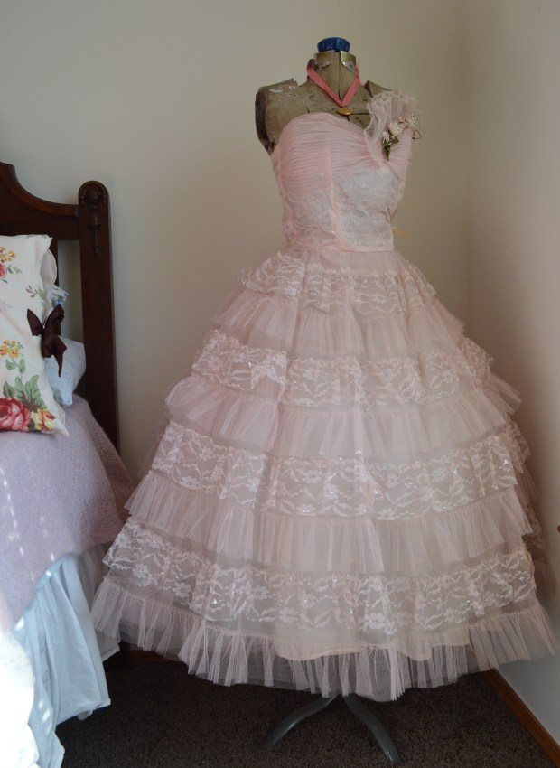 pink-50sdress