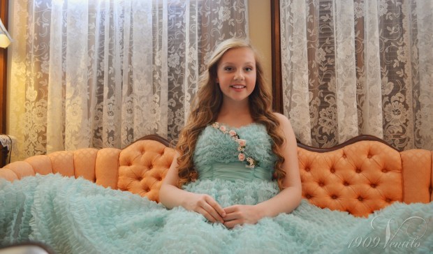 Vintage.Prom.1909Ventilo