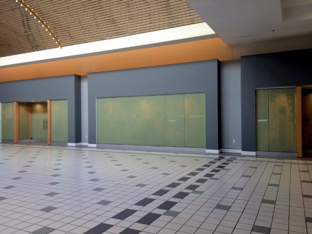 indulge.antiques.gatewaymall1